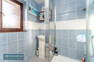 Shower Room- click for photo gallery